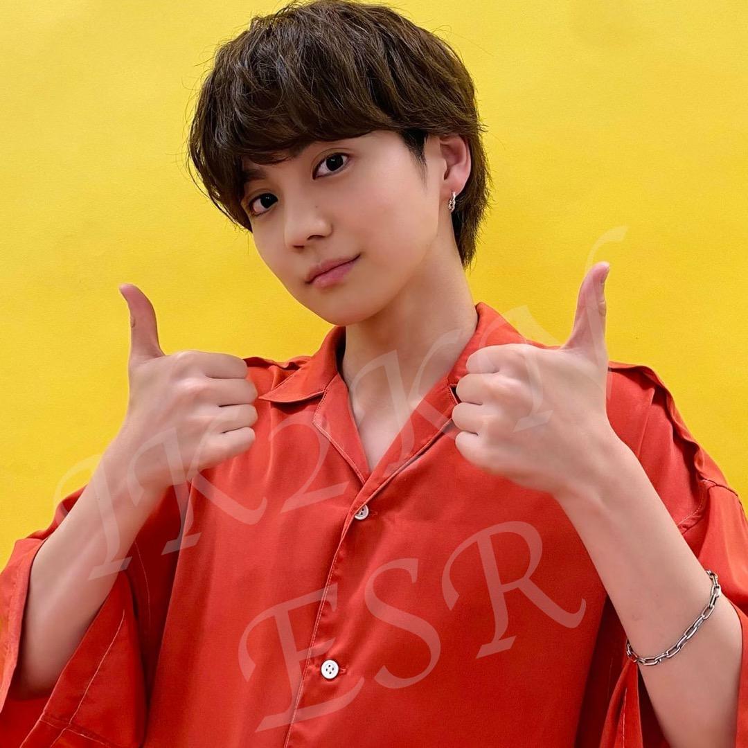 【新品未使用】吉野北人&陣 着用同型 シャツ S(又はM)サイズ相当 【稀少】 新品未使用】吉野北人&陣 着用同型 シャツ S(又はM)サイズ相当 【稀少