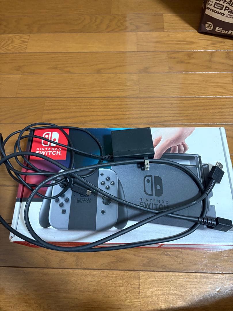 Nintendo Switch 本体 ブラック　箱付き