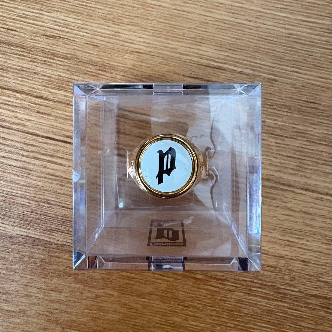 アクセサリー POINTLESS JOURNEY TOY RING \"P\" - WHITE