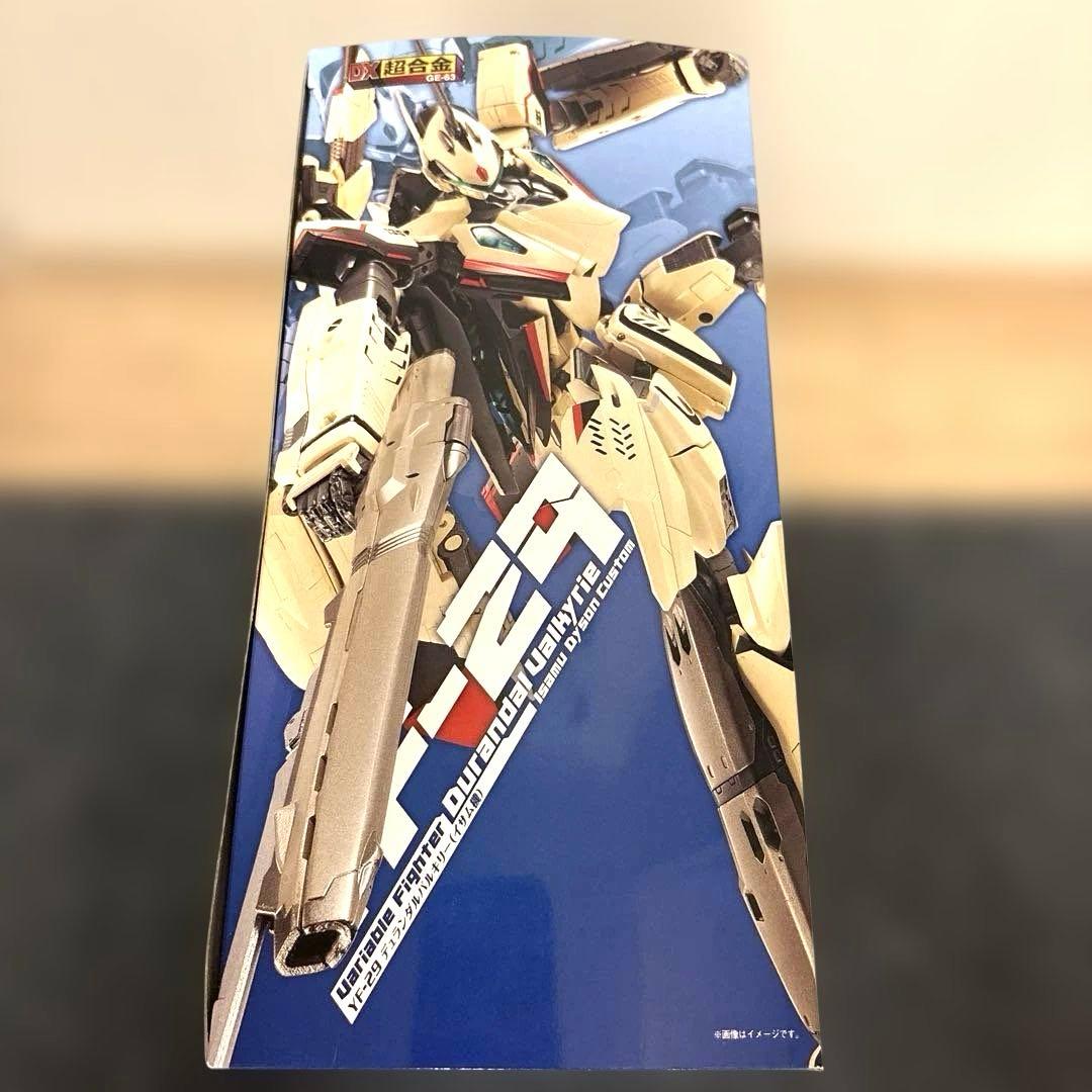 《新品未開封》BANDAI YF-29 超合金 デュランダルバルキリー　イサム機