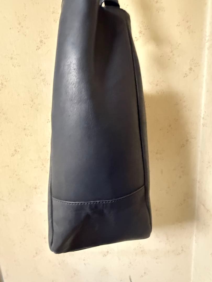 ダコタ　ゆべし　ショルダーバッグ　ブラック