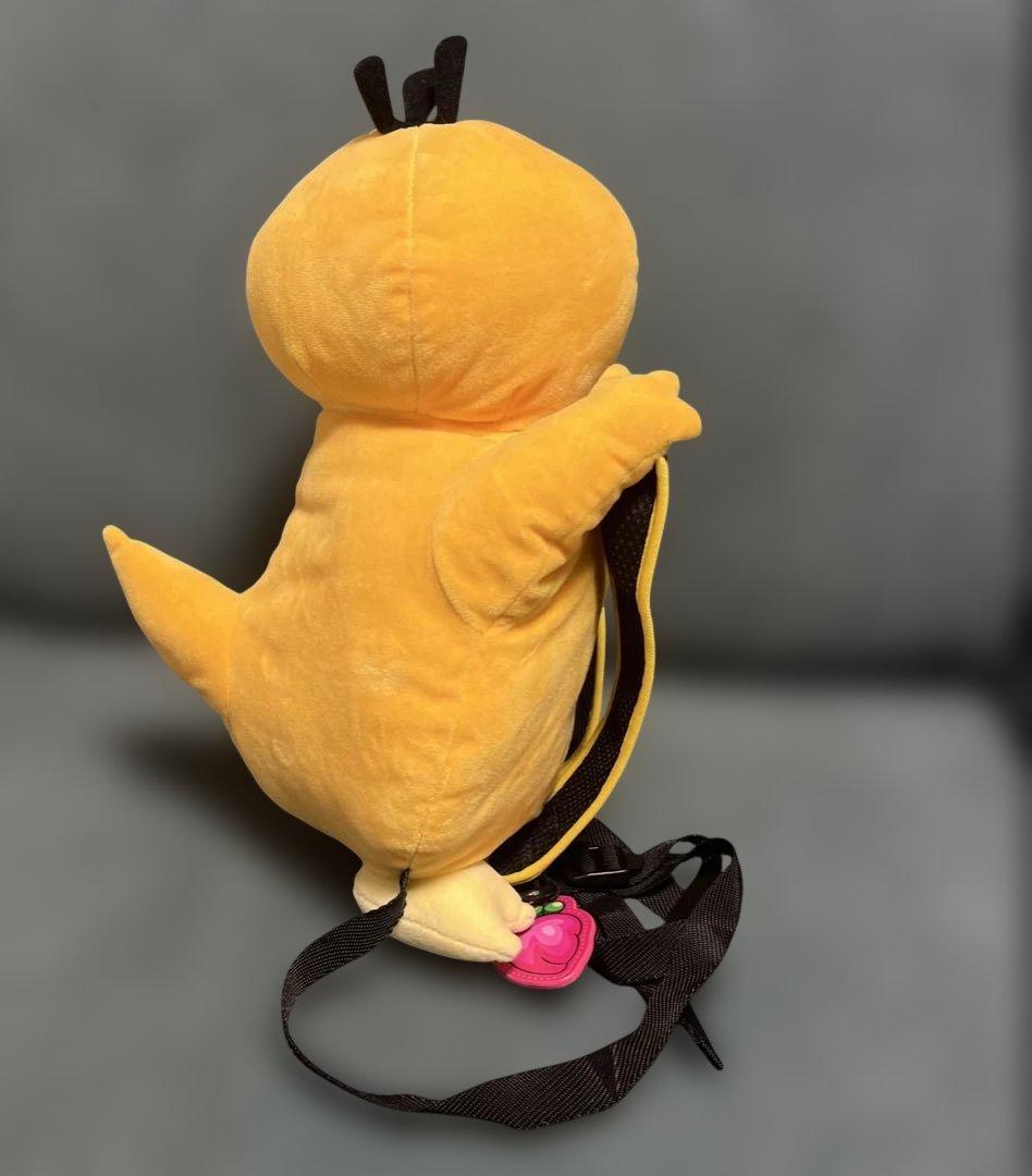 コダック　リュック　ぬいぐるみ　ポケモン