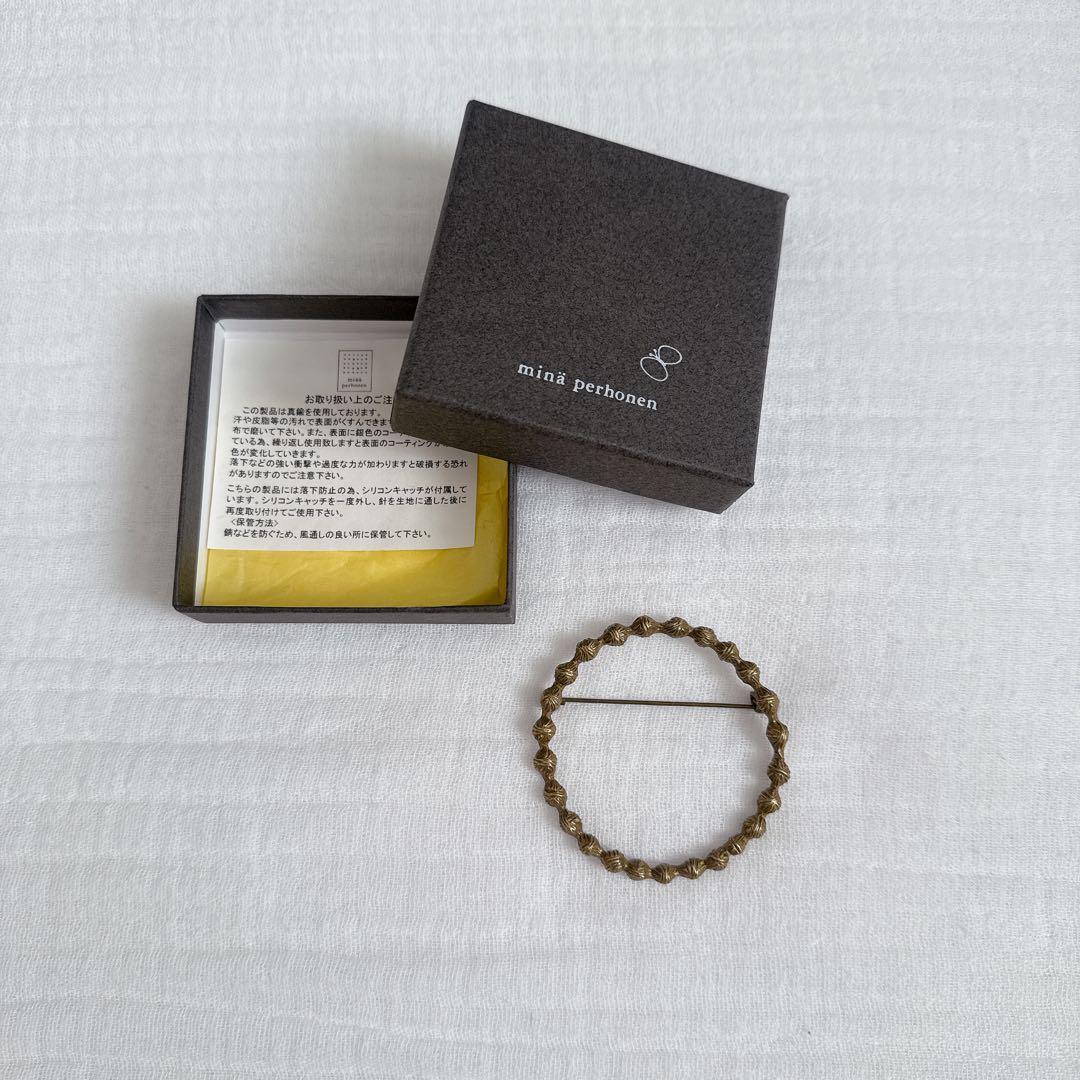 ミナペルホネン タンバリンブローチ antique gold 皆川明 希少 真鍮