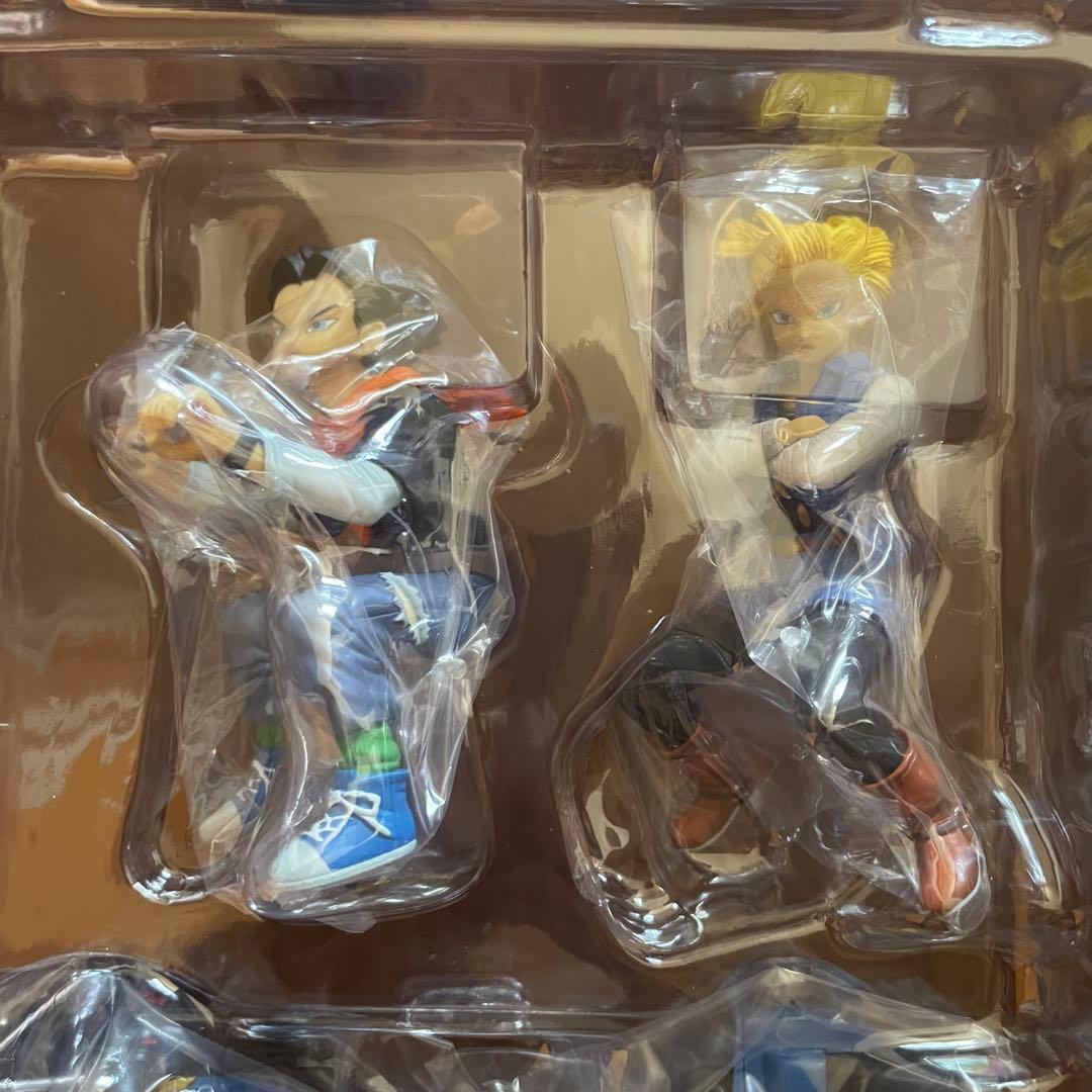 ドラゴンボールZ 人造人間17号人造人間18号バイクフィギュア