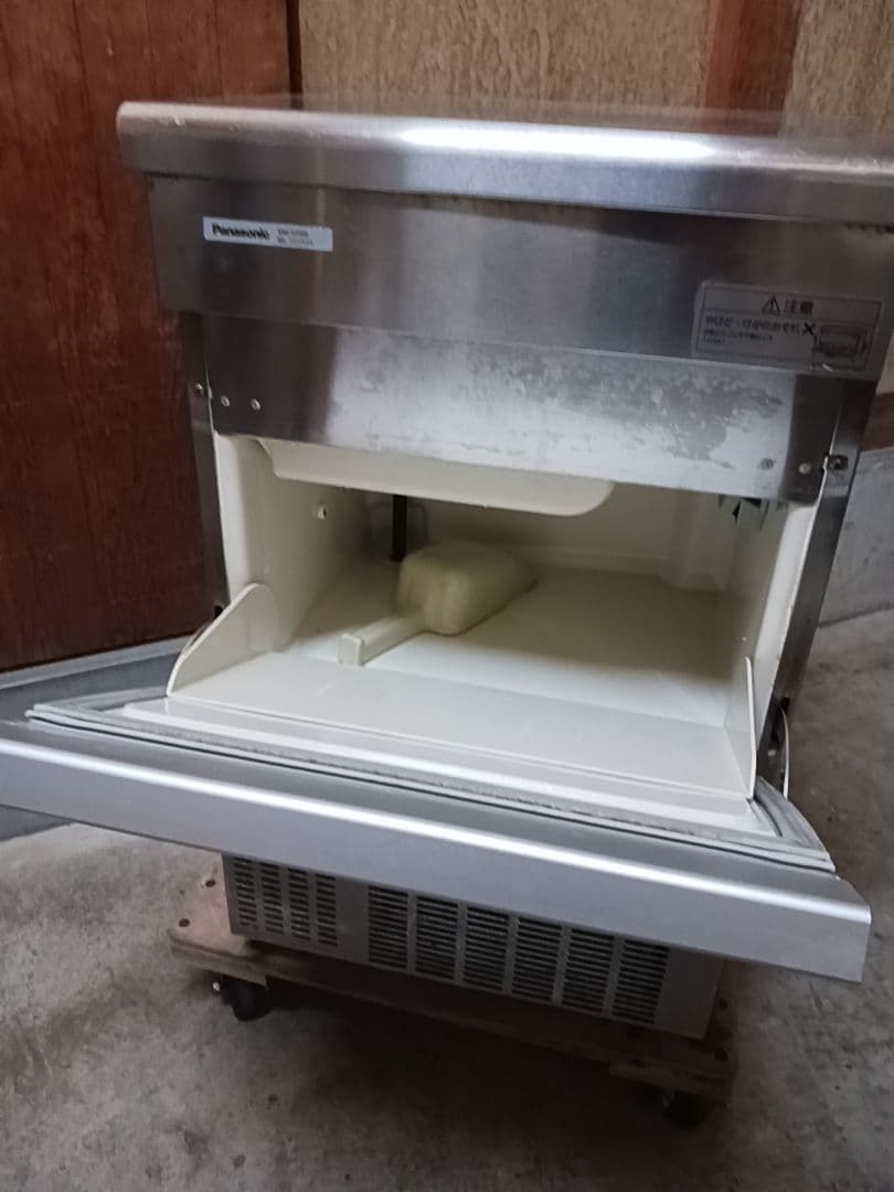 Panasonic　業務用製氷機　SIM-S3500