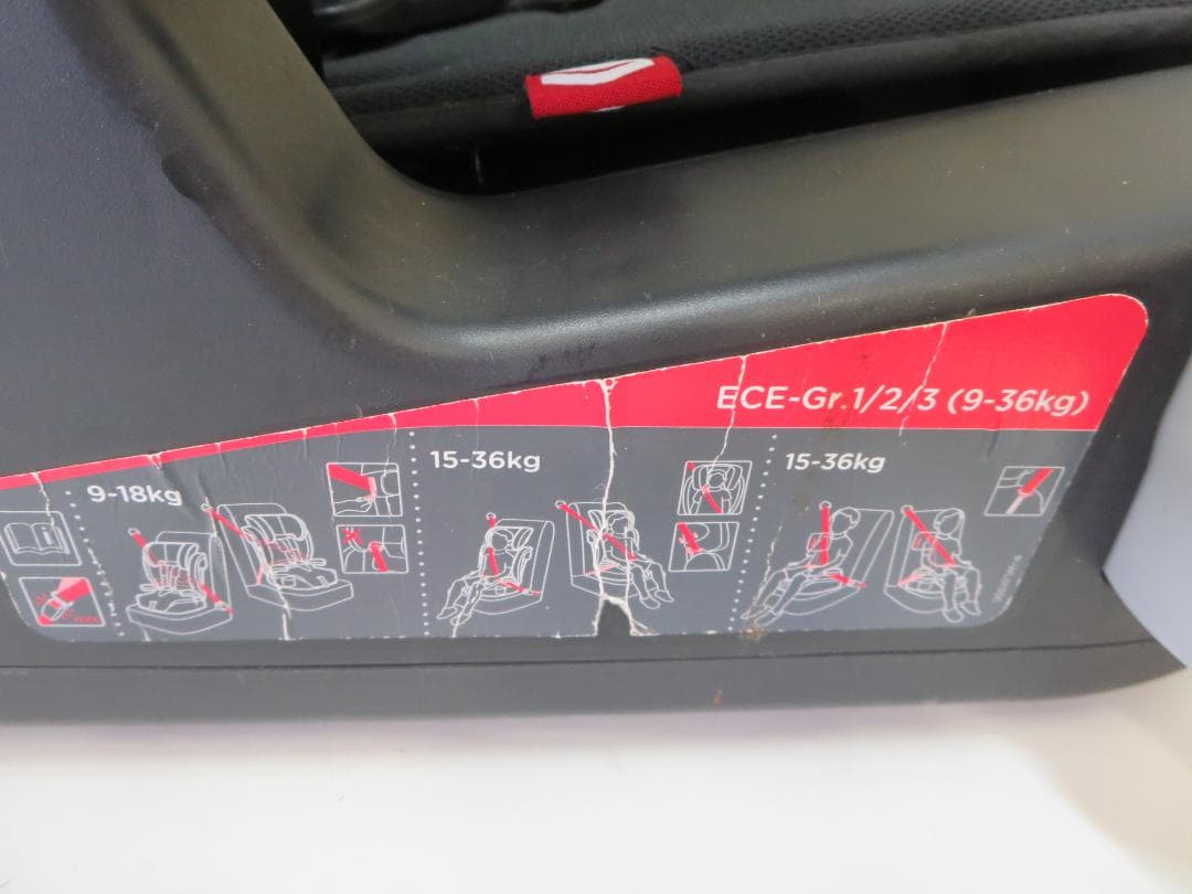 ジョイー　エレベート　ジュニアシート・チャイルドシート