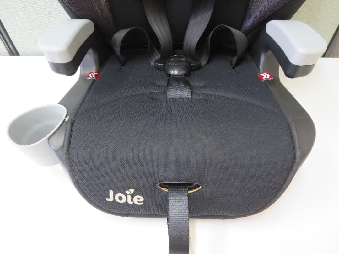 ジョイー　エレベート　ジュニアシート・チャイルドシート