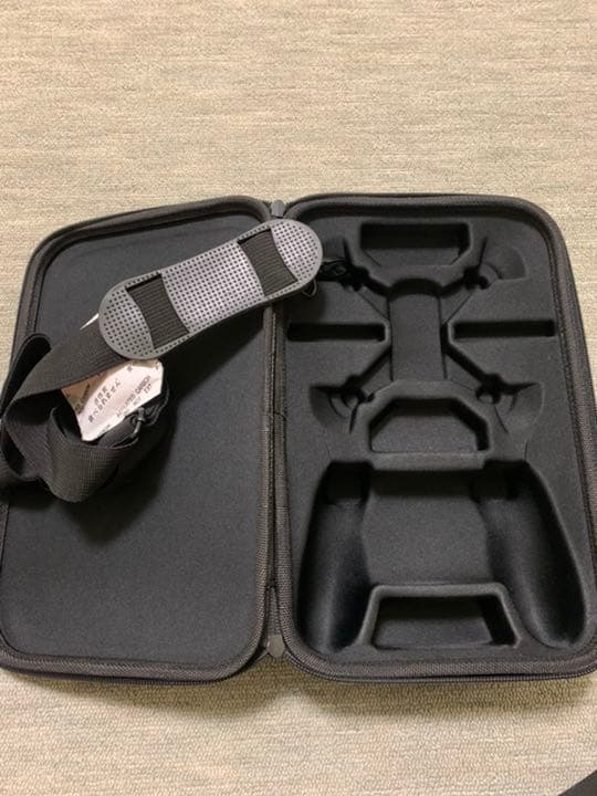 ドローン　tello feel the fun TLW004 リモコン　ケース