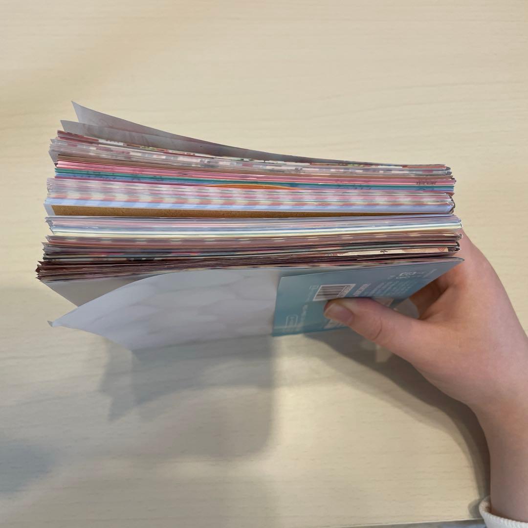 折り紙 デザインペーパー 12種 まとめ売り - メルカリ