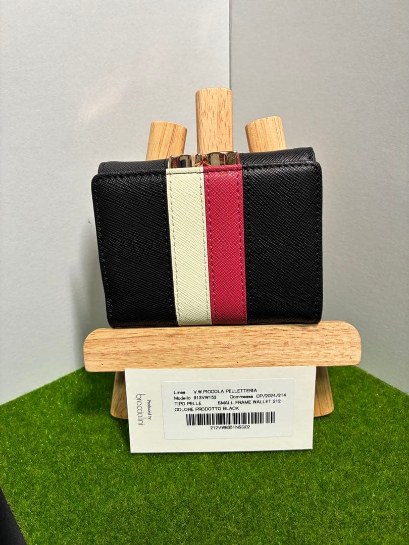 ☆人気【新品】Vivienne Westwood 三つ折り財布 トリコロール柄