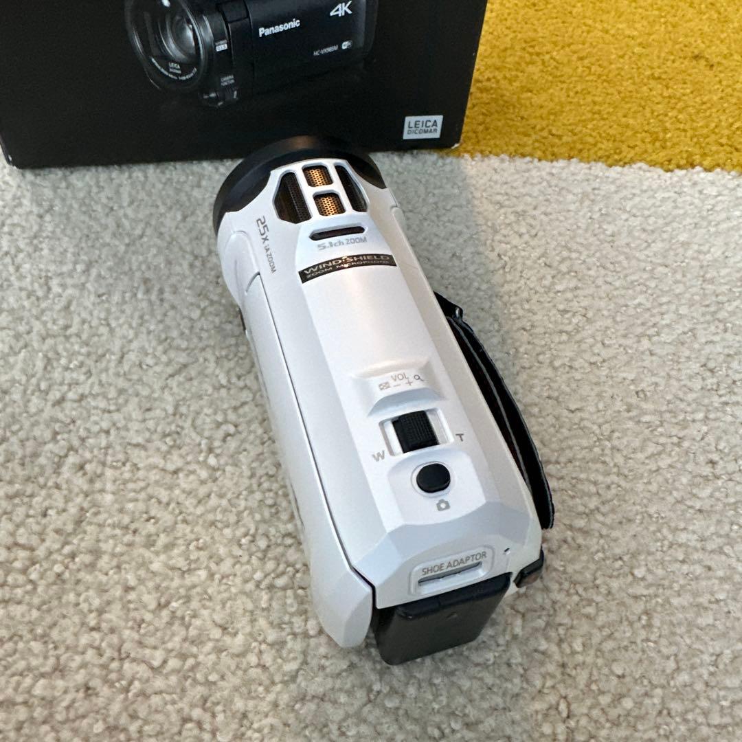Panasonic HC-VX985M 4Kビデオカメラ　ホワイト