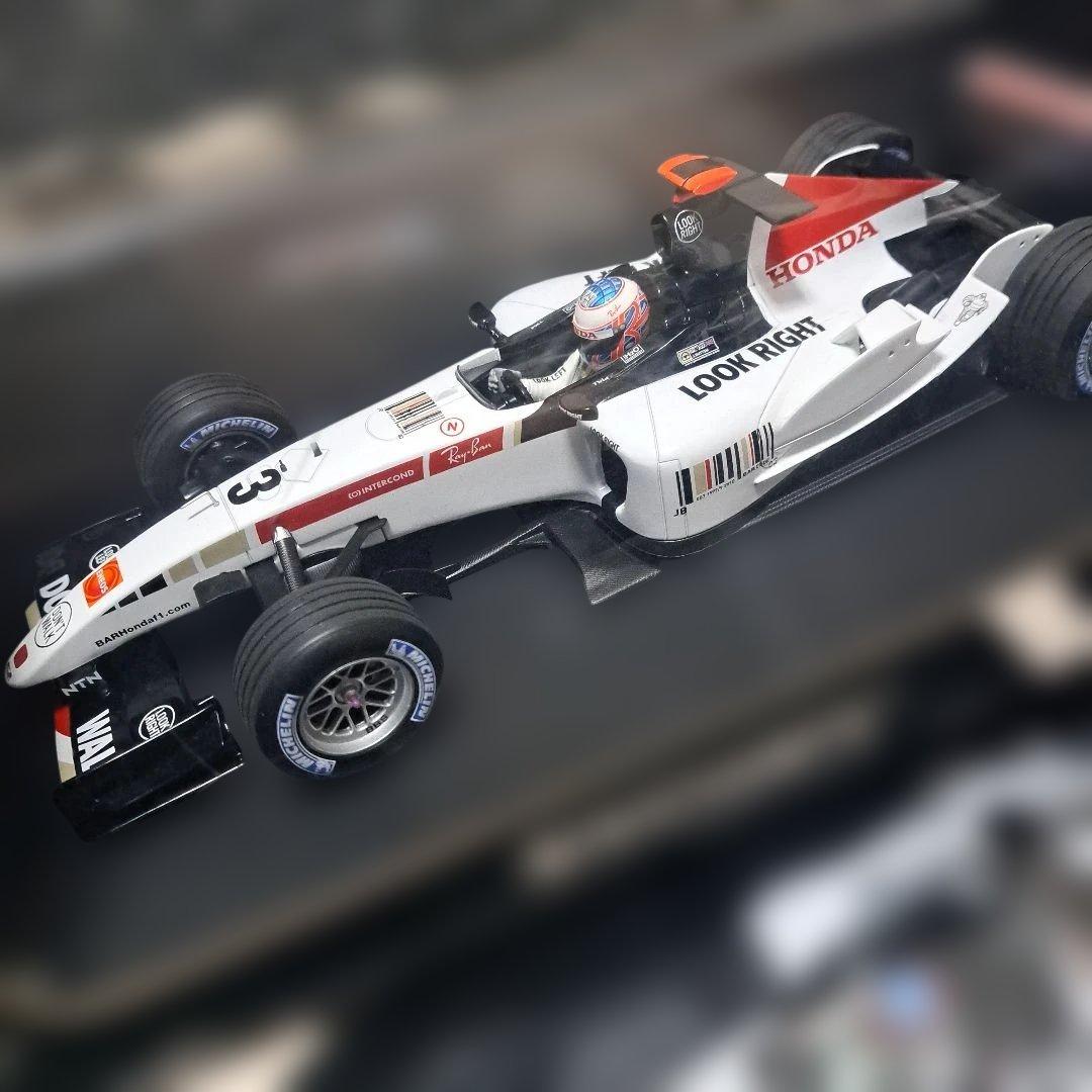 MINICHAMPS B-A-R F1モデルカー 1:18 MINICHAMPS B-A-R F1モデルカー 1