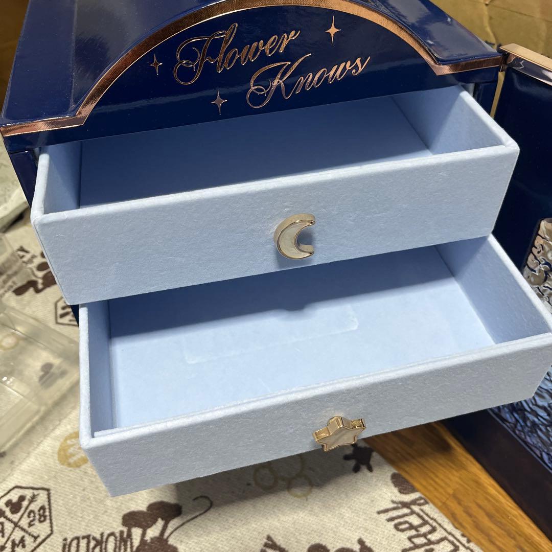 フラワーノーズ　メイクボックス　moonlight Mermaid 美品