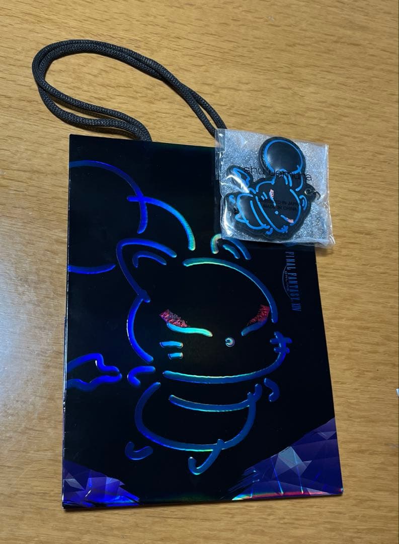 シュウウエムラ ファイナルファンタジー14 キーリングとショッパー