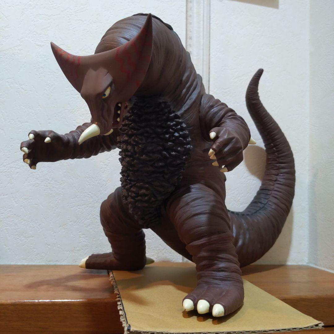 2007バンプレスト 非売品 超特大怪獣ソフビ【ゴモラ】ウルトラ怪獣