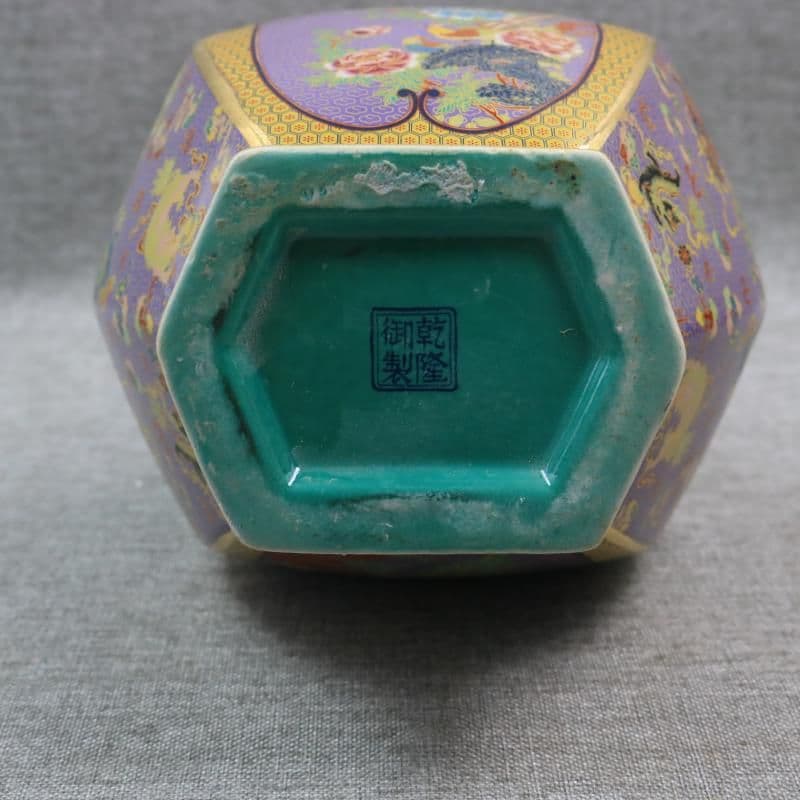 琺瑯彩蒔花鳥六方賞瓶 景徳鎮 陶磁器 装飾品 購入 現代工芸品 美術品 置物