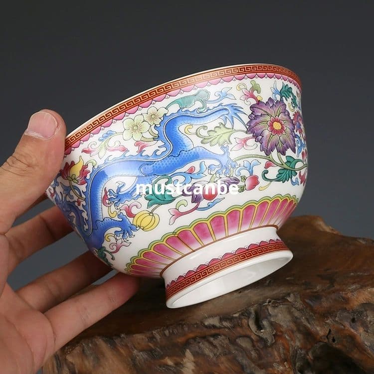 清乾隆粉彩竜紋碗 景徳鎮 陶磁器 装飾品 現代工芸品 美術品 置物