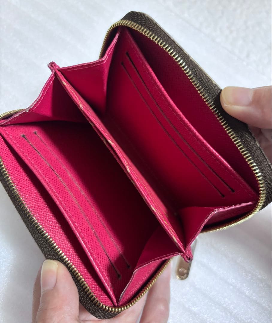 ルイヴィトン ジッピーパース サマートランク ブラウン 財布