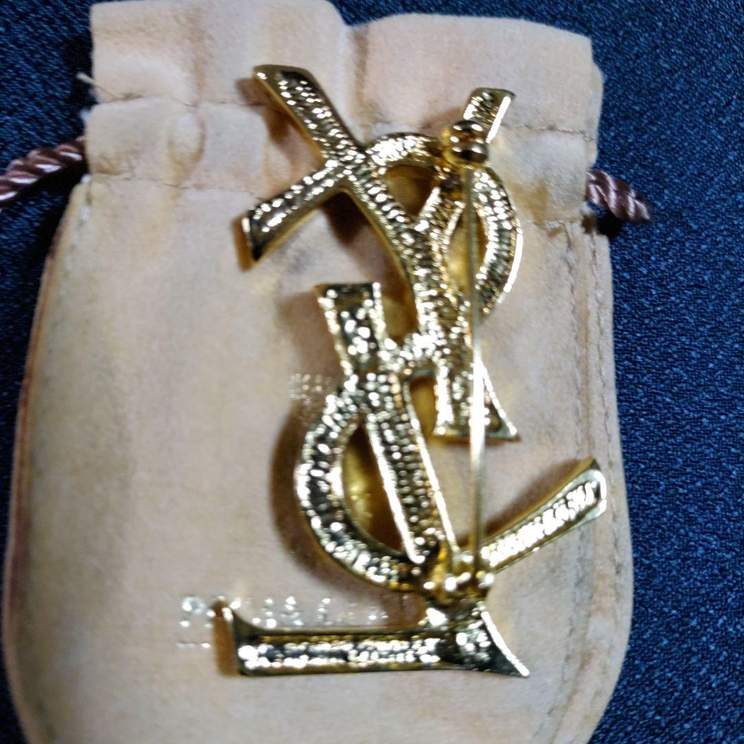 紀子様専用 イヴ・サンローラン YSL ゴールドクリスタルロゴブローチ