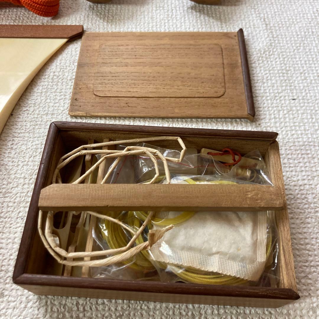 三味線 木製 付属品ありケース付き破れあり