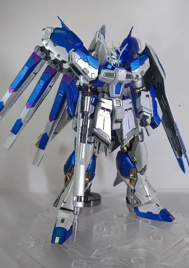 RGHiνガンダム完成品