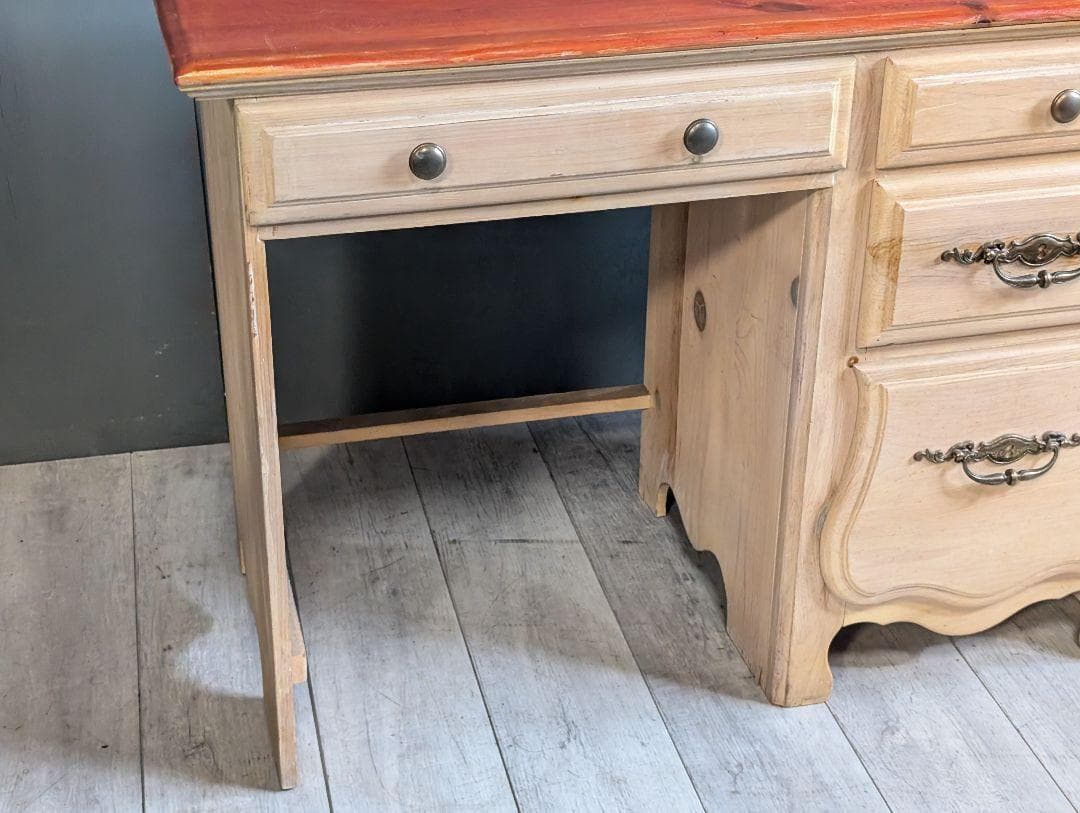 USスタイル　アンティーク　ヴィンテージ　デスク　カントリー調　綺麗な木目　IZ