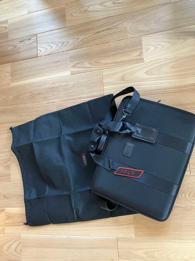 ⚠️genuine激レア 美品TUMI TPASS PCケース