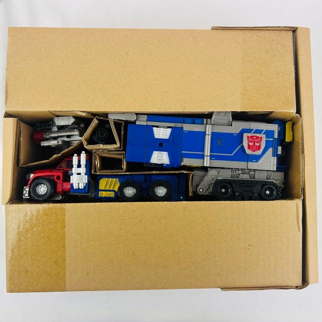 トランスフォーマーレガシー TL-48 オプティマスプライム アルマダユニバース