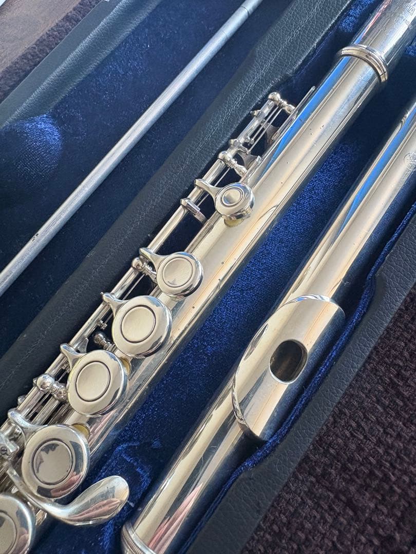 フルート　調整済　ヤマハYFL211S（メッキ不良）Eメカ銀メッキ仕様