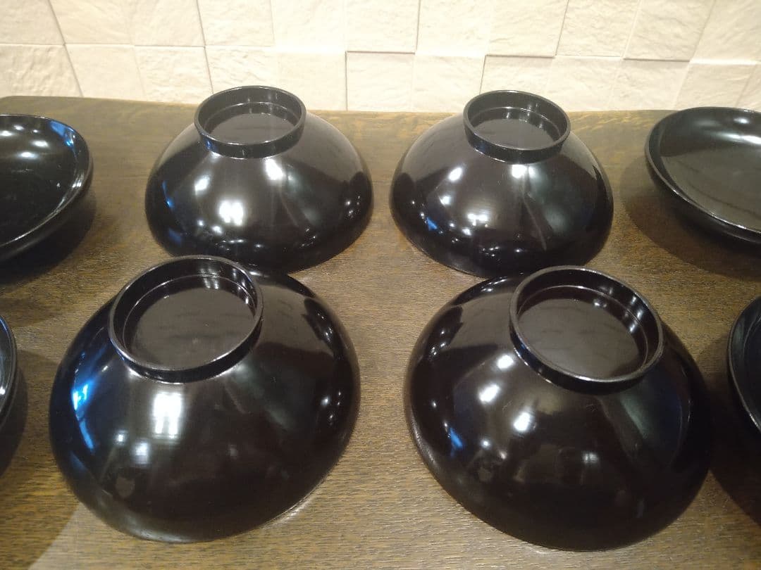 金箔装飾の黒漆塗りお椀4個セット