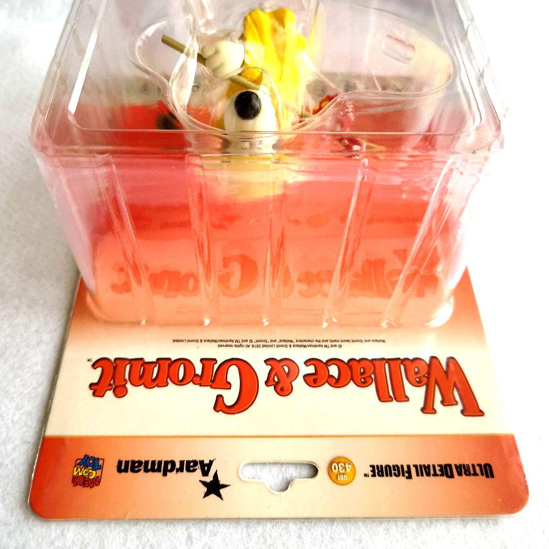 UDF アードマン レインコートグルミット ウォレスとグルミット フィギュア