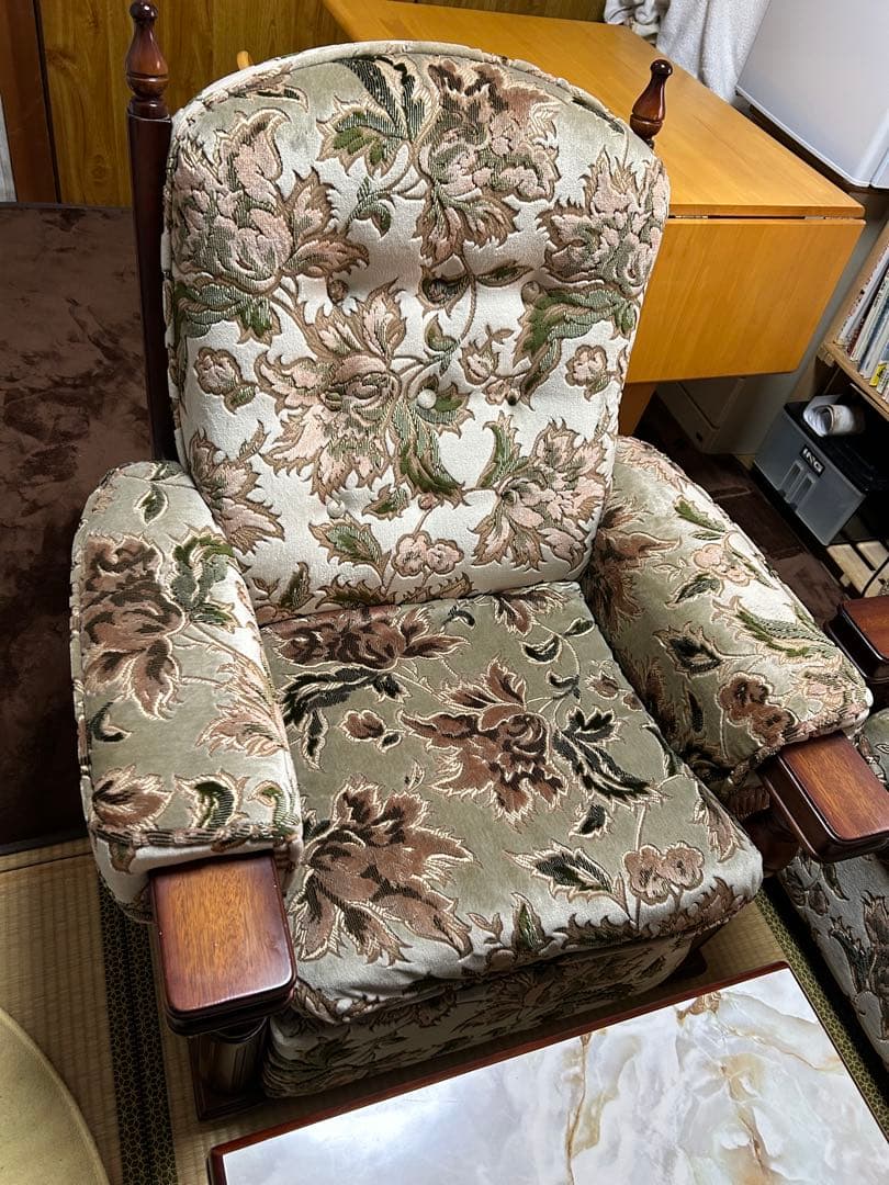 アンティーク ロココ様式 木製 花柄アームチェア 一人掛けソファー