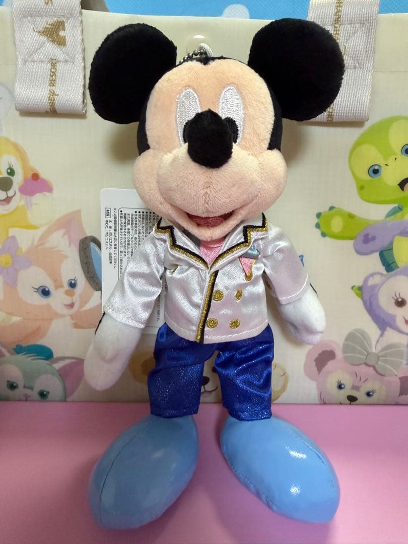 ディズニーシー　ディレクター　ロマンス　ぬいぐるみバッジ