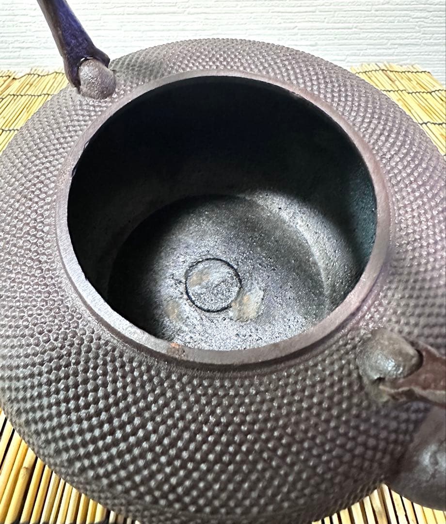 未使用、保管品　南部長文堂　長谷川 光昭造　斑紫銅蓋　南部鉄瓶　南部鉄器　鉄瓶