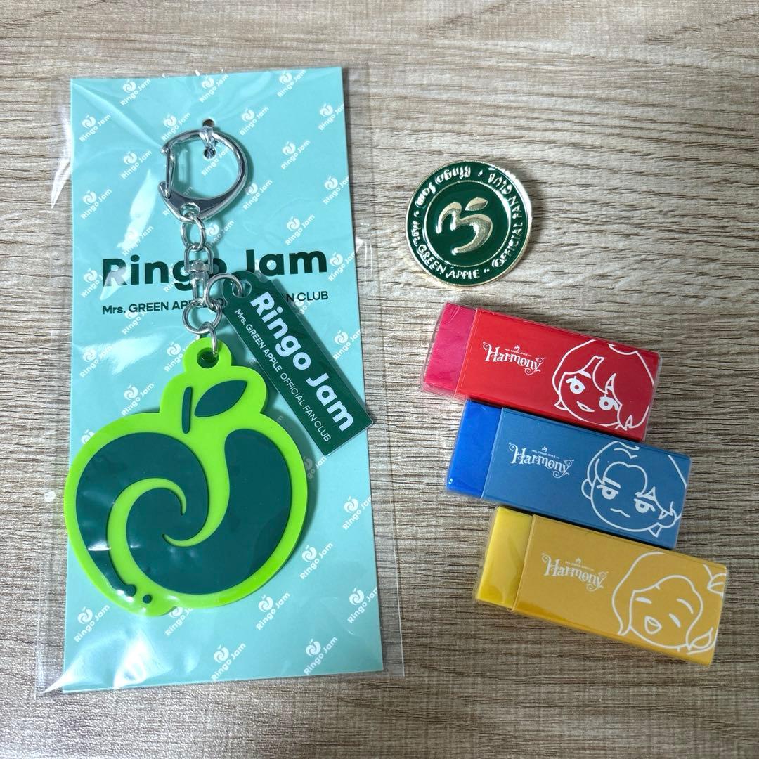 Mrs. GREEN APPLE ピンバッジ、キーホルダー、消しゴム - メルカリ