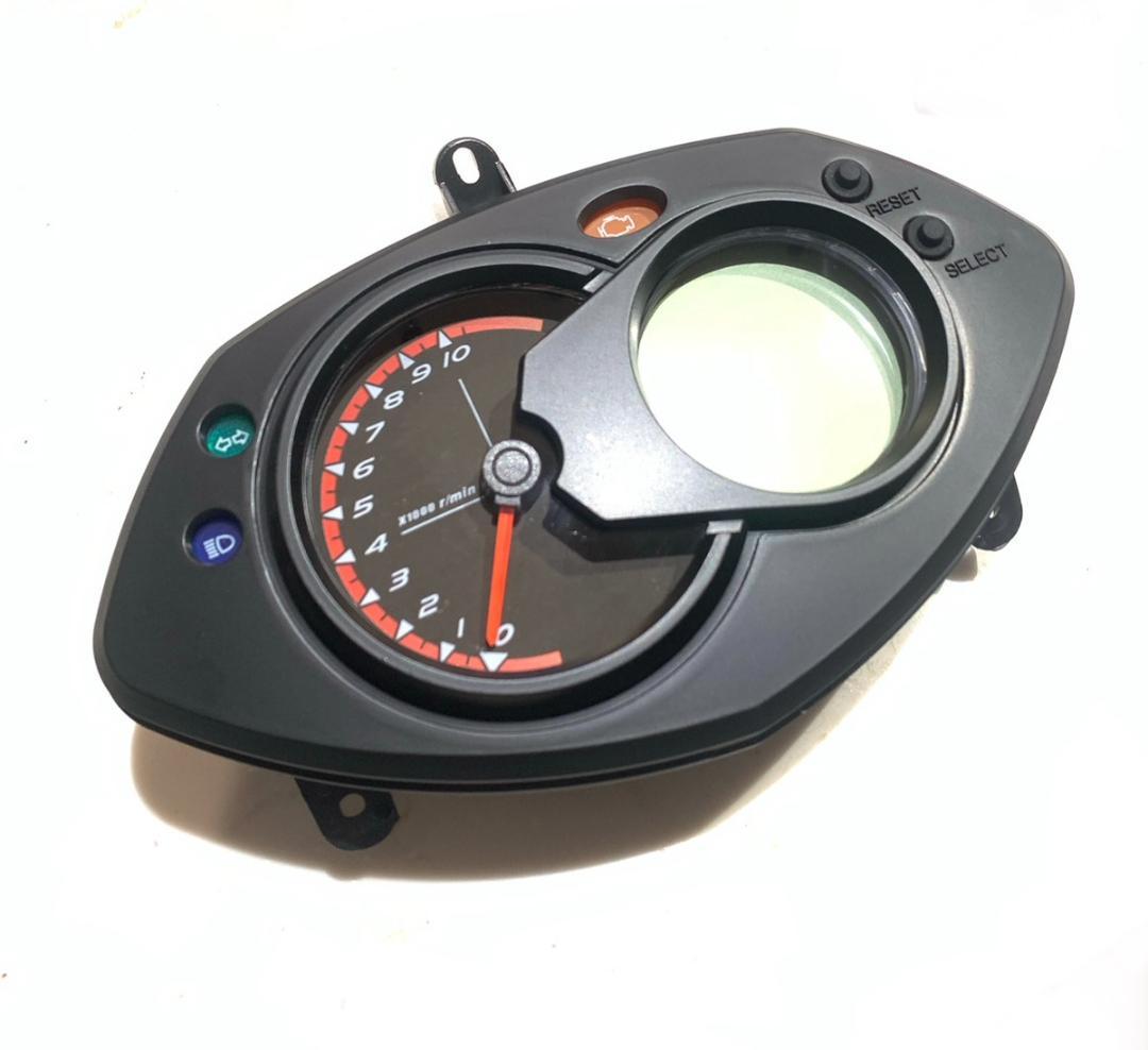 SE44J シグナスx 二型純正メーター周りセット液晶良好。