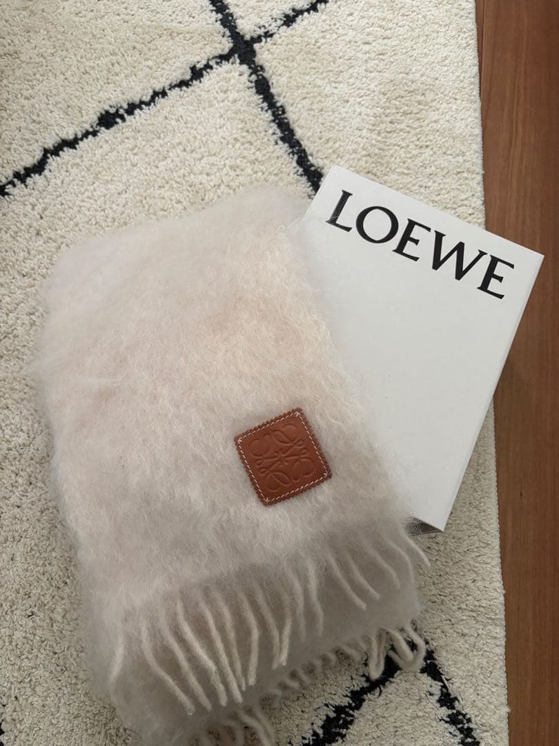 LOEWE モヘア マフラー クリーム色 LOEWE ロエベ モヘア マフラー
