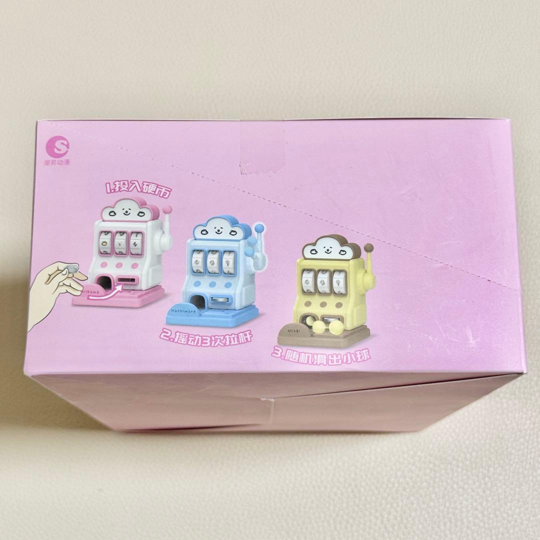 海外限定 ちいかわ スロットマシン ブラインド 1 BOX