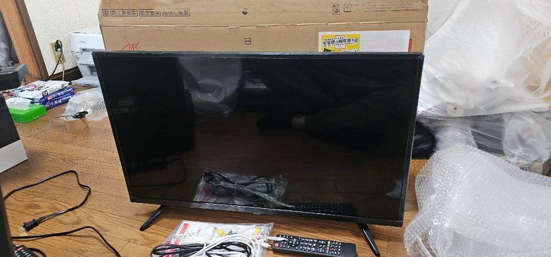 ジョワイユ 32型3波HDD録画対応液晶テレビ 2018年製 ジョワイユ 32型