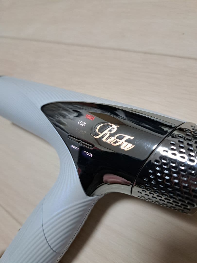 リファ ドライヤースマート Refa 2022年製