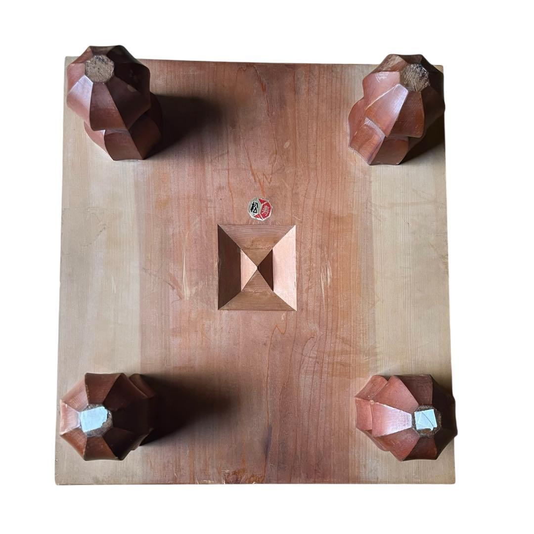 松寿製 本榧　脚付碁盤 　碁石セット（蛤178個＋那智黒180個＋碁笥）