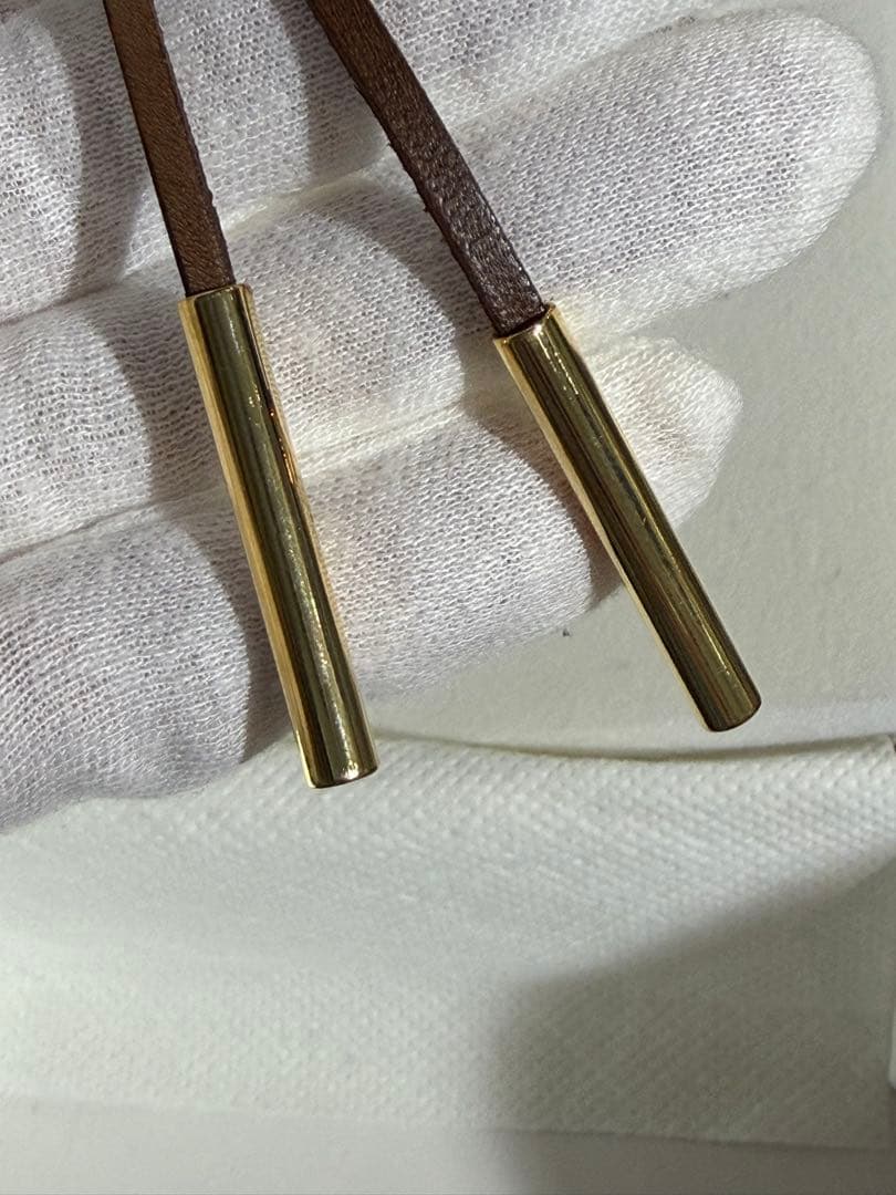 ファイナルファンタジーⅦ リメイクレザーネックレス　エアリス　チョーカー　公式