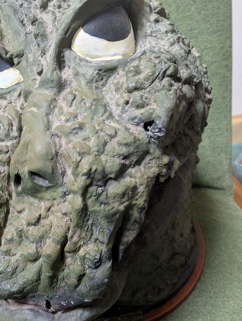 OCTA W.L STUDIO製 怪獣ヘッド 頭部マスク／造形物