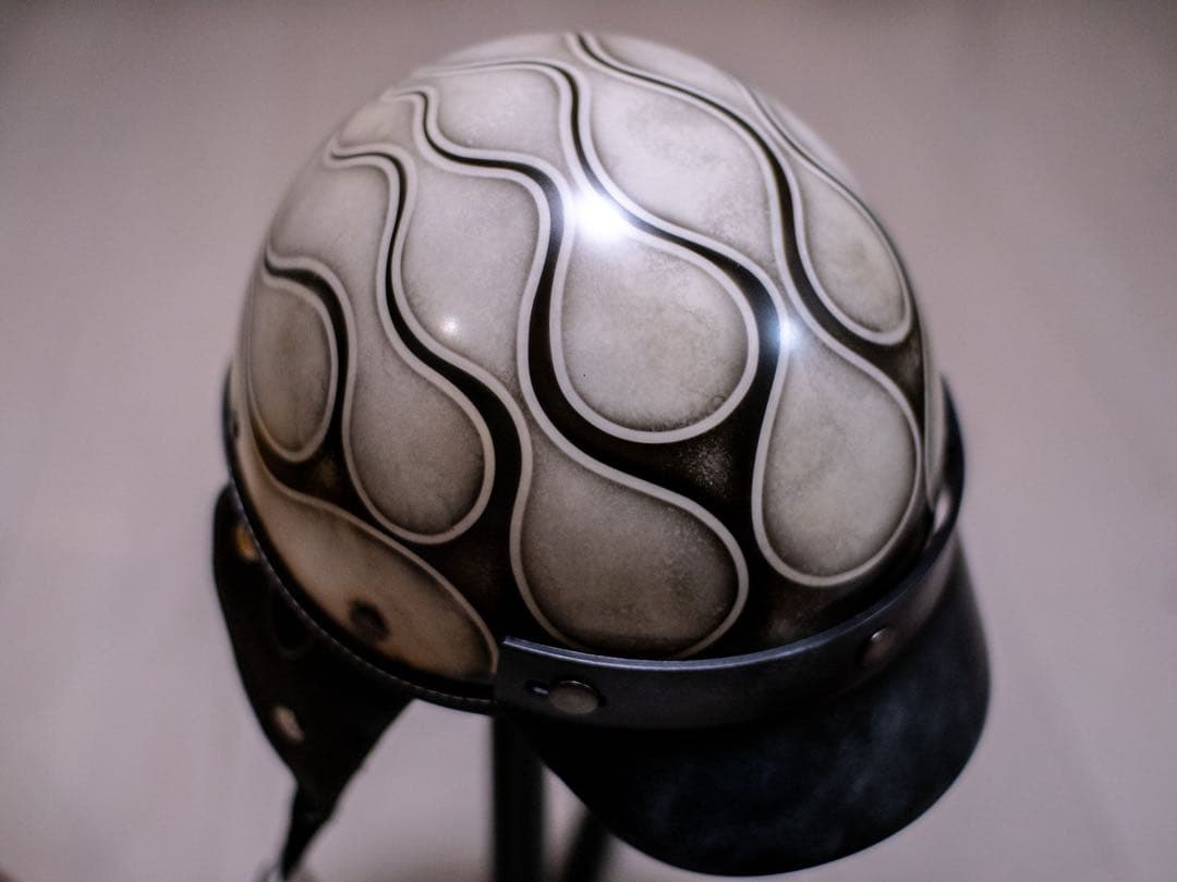 XL 新品未使用　ポリヘル　ポリス　ヘルメット アイボリーエイジング黒フレア