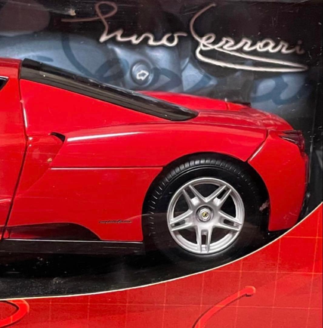 エンツォフェラーリ　1/18 ホットウィール　希少品