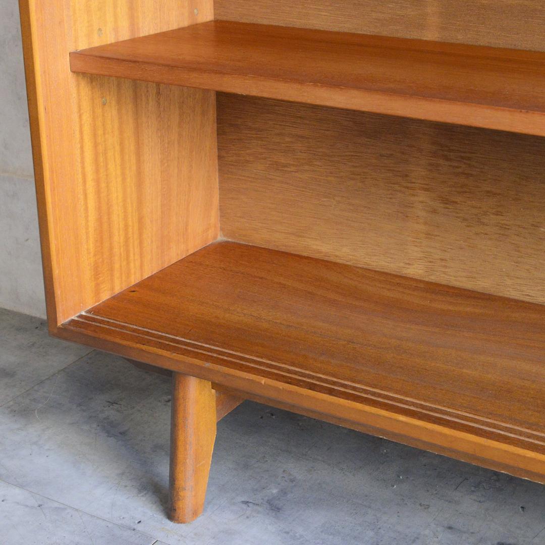 イギリスヴィンテージ ガラスキャビネット サイドボード ショーケース