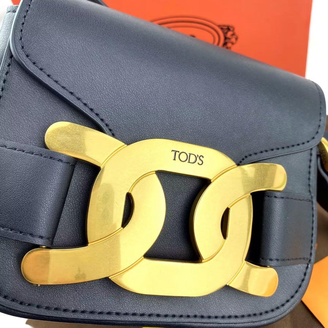 美品TOD'S ブラックレザー ショルダーバッグ