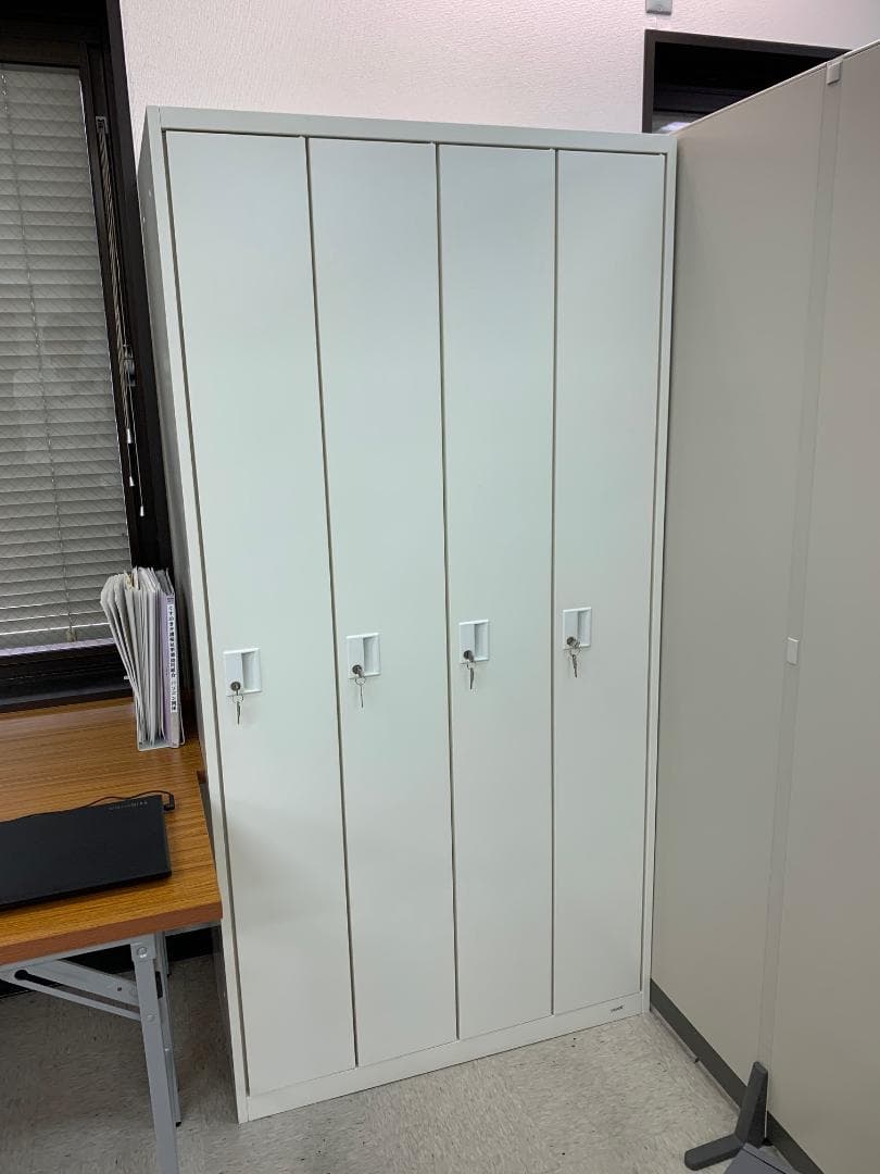 ミラノ/メリディアーナ/シンプルデザイン/永久カレンダー/アレッシィ