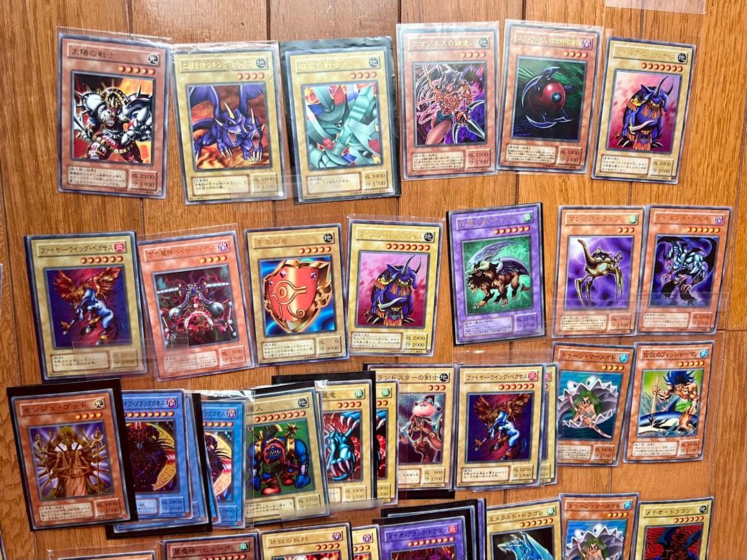 遊戯王　2期　レア以上75枚を含む約800枚、おまけ付き