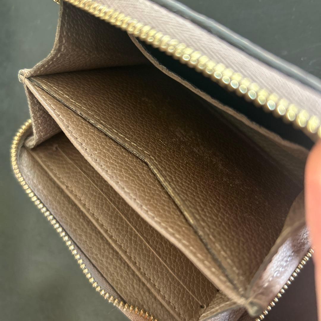 ルイヴィトン　アンプラント　ケース